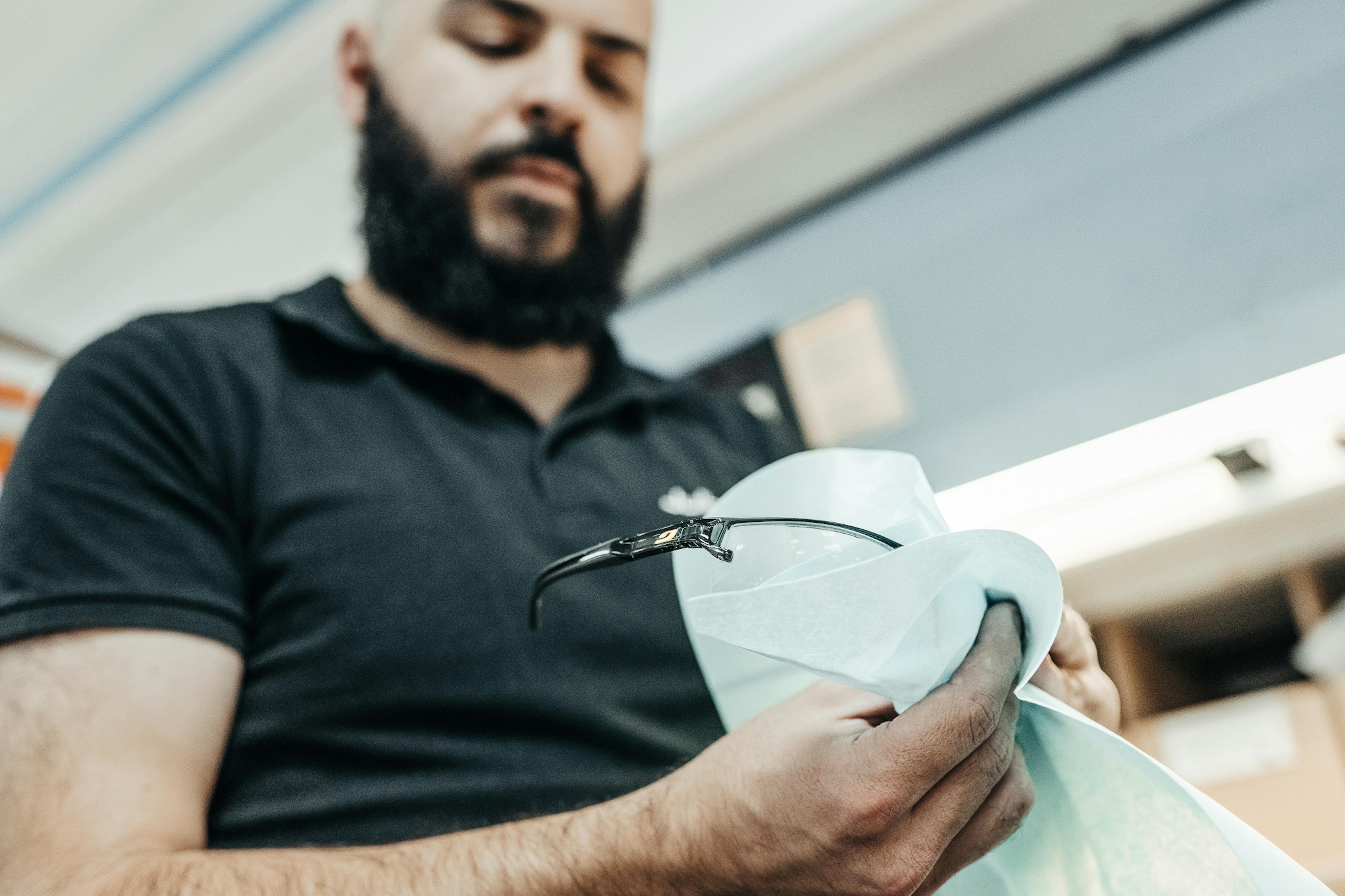 Cách bảo quản và chăm sóc sản phẩm Julbo
