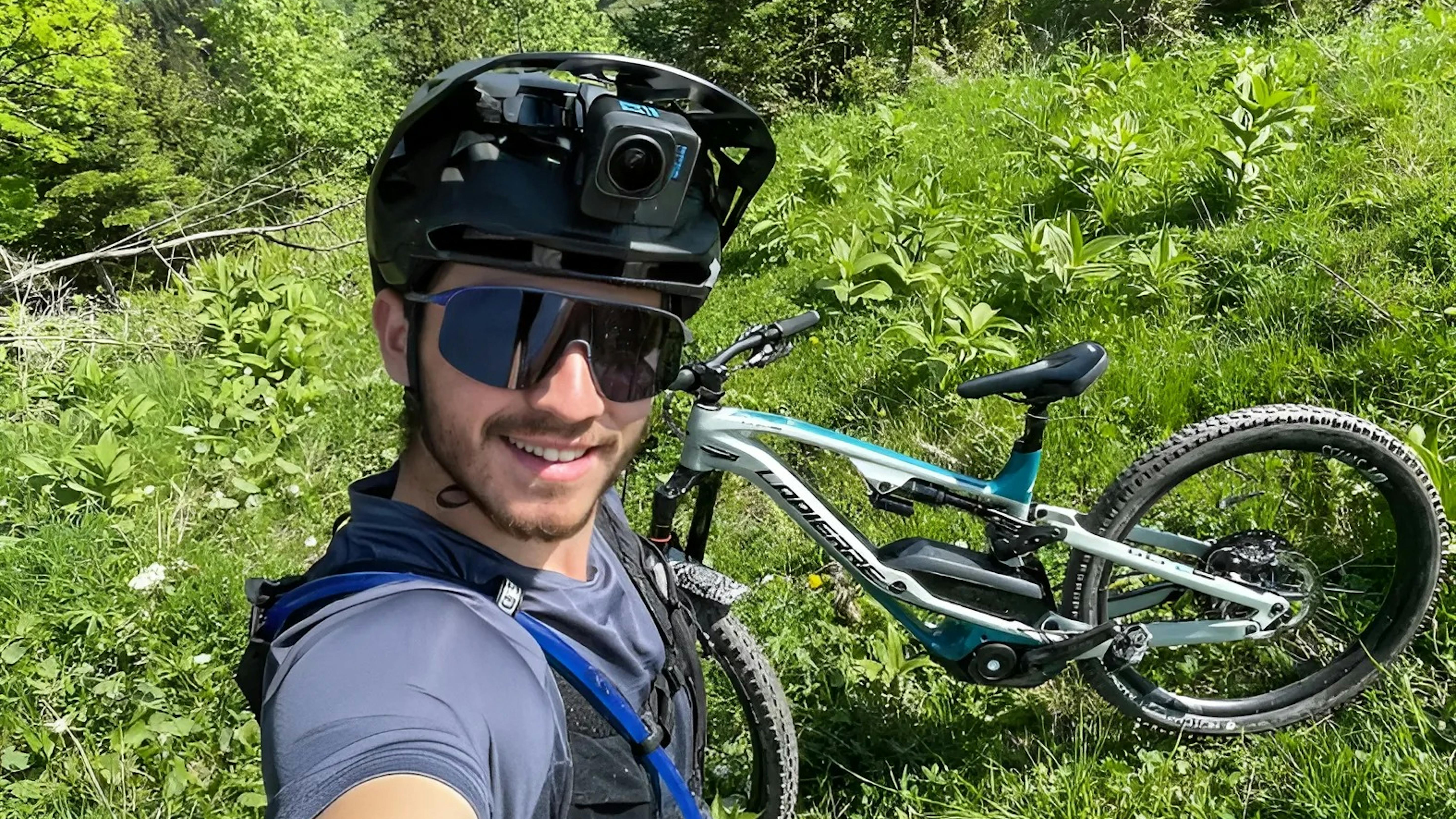 Mastering GoPro Mounting trên của bạn xe đạp mũ bảo hiểm: Ultimate hướng dẫn